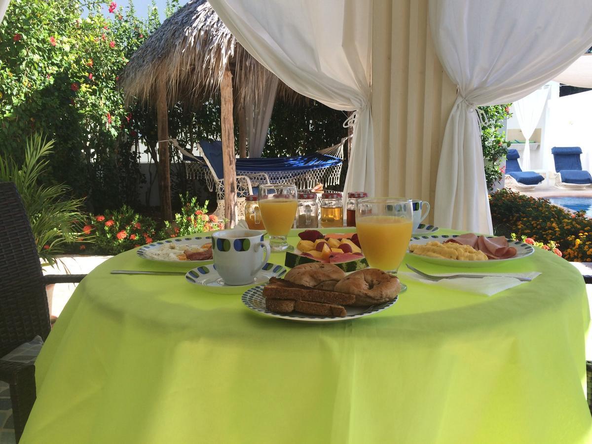 Casa Sirena Bed & Breakfast Баяхибе Екстериор снимка